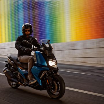 bmw-c-400-x-01.jpg